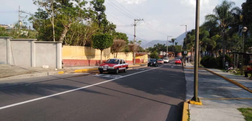 LOCAL COMERCIAL JUNTO A FARMACIAS GUADALAJARA