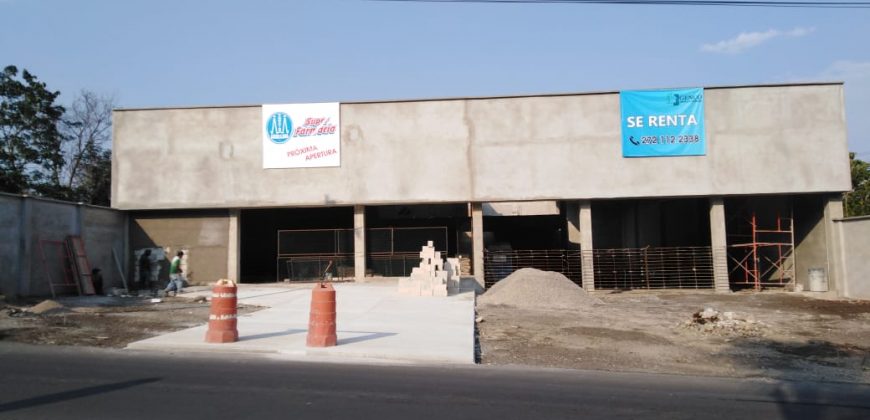 LOCAL COMERCIAL JUNTO A FARMACIAS GUADALAJARA